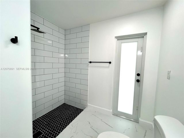 13971 SW 112th Street 13971, Miami, FL 33186