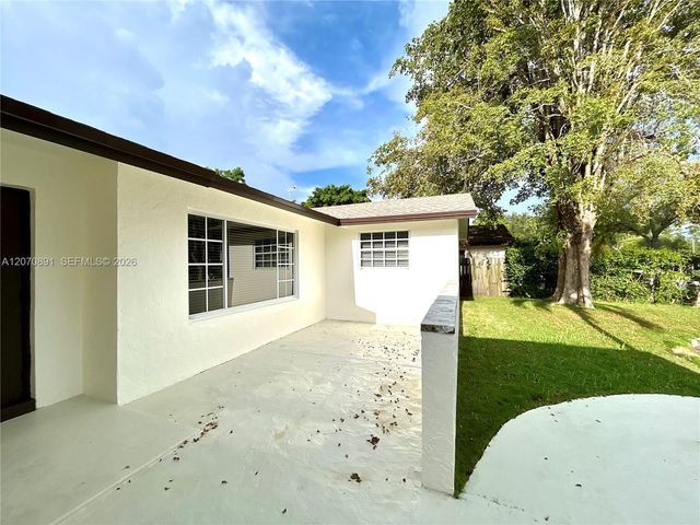 13971 SW 112th Street 13971, Miami, FL 33186