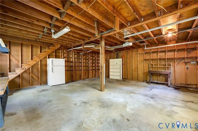 2208 Mill Rd, Powhatan, VA 23139