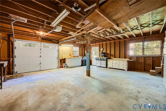 2208 Mill Rd, Powhatan, VA 23139
