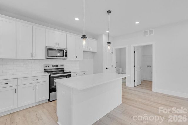 518 N Magnolia Street, Gastonia, NC 28054