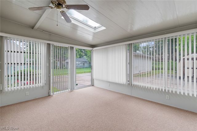 1335 Greenwood Avenue, Akron, OH 44320