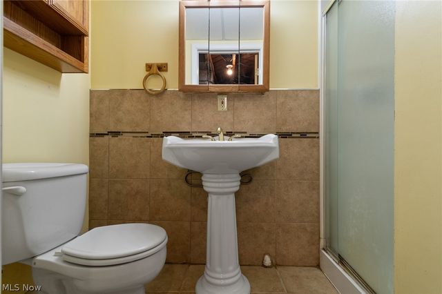 1335 Greenwood Avenue, Akron, OH 44320