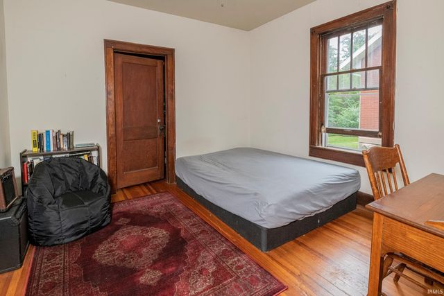 402 E 1st Street, Bloomington, IN 47401