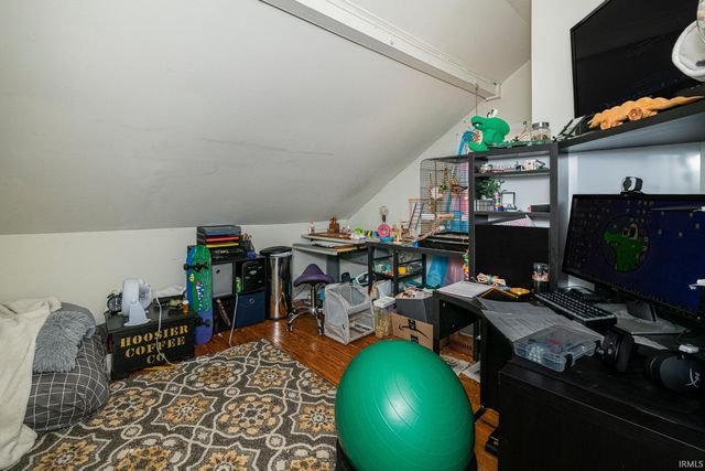 402 E 1st Street, Bloomington, IN 47401