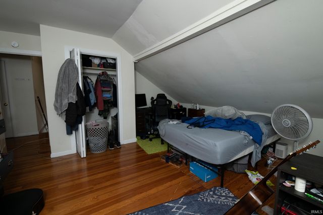 402 E 1st Street, Bloomington, IN 47401