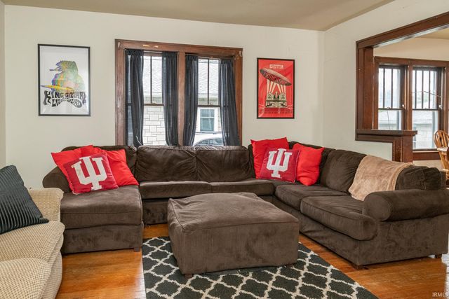 402 E 1st Street, Bloomington, IN 47401