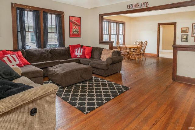 402 E 1st Street, Bloomington, IN 47401