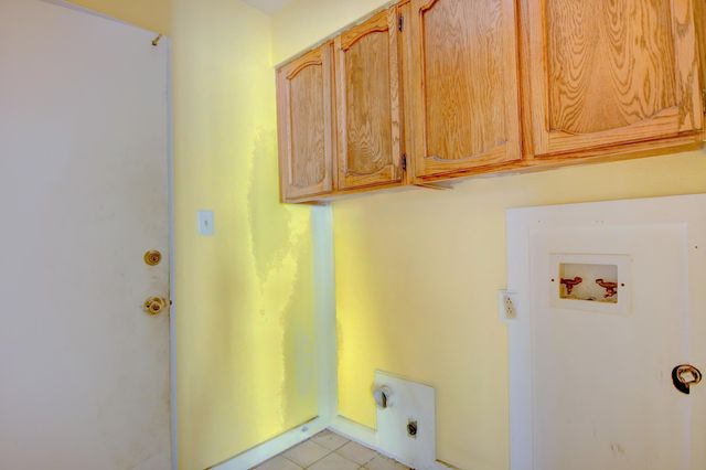 6137 Katson Avenue NE, Albuquerque, NM 87109