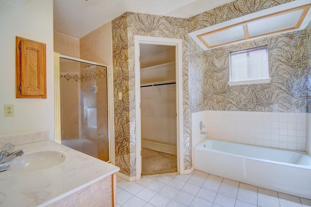 6137 Katson Avenue NE, Albuquerque, NM 87109