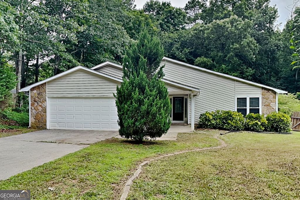 1193 Wade Green Circle NW, Acworth, GA 30102