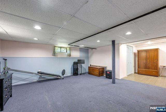 40 Walray Avenue, North Haledon, NJ 07508