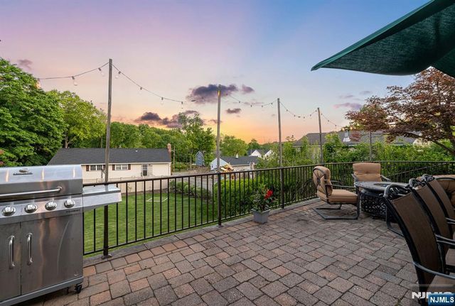 40 Walray Avenue, North Haledon, NJ 07508