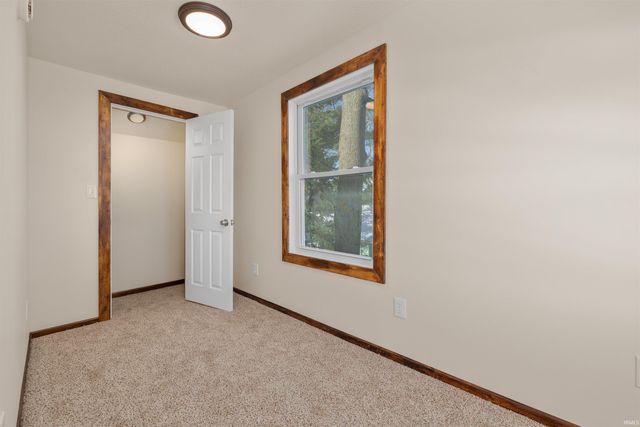 400 N Walsh Street, Garrett, IN 46738