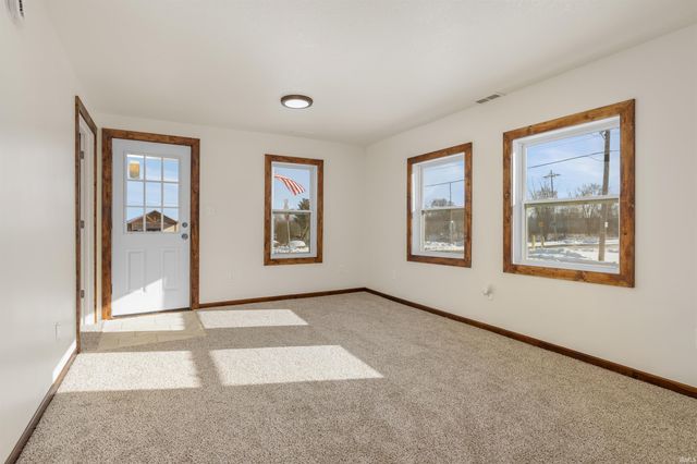 400 N Walsh Street, Garrett, IN 46738