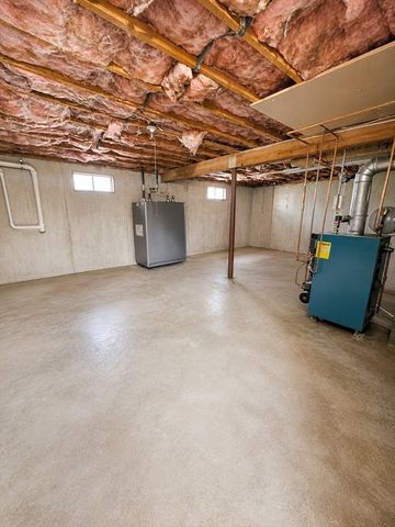 39 Bayview, Taunton, MA 02780