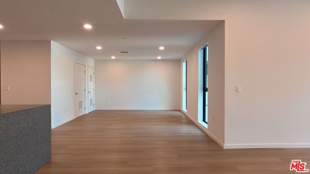 5119 Colfax Avenue 201, Valley Village, CA 91601