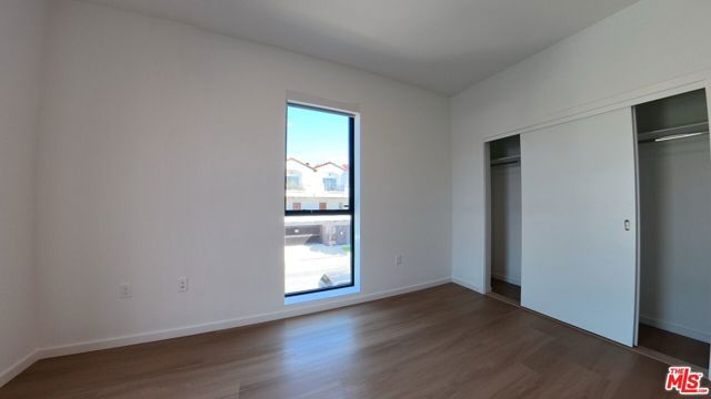 5119 Colfax Avenue 201, Valley Village, CA 91601