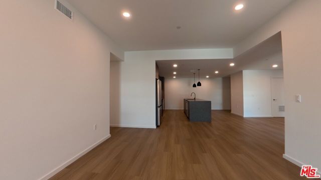 5119 Colfax Avenue 201, Valley Village, CA 91601
