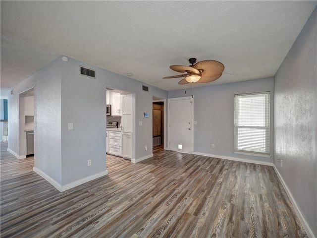 13801 Suntan Ave, Corpus Christi, TX 78418