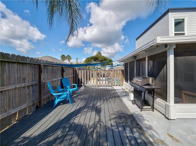 13801 Suntan Ave, Corpus Christi, TX 78418