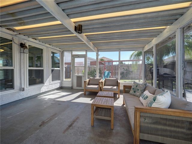 13801 Suntan Ave, Corpus Christi, TX 78418