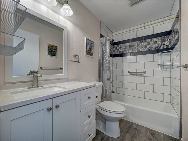 13801 Suntan Ave, Corpus Christi, TX 78418