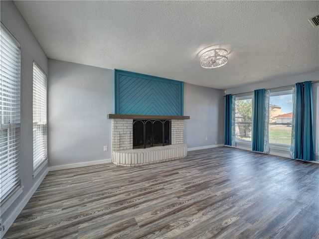 13801 Suntan Ave, Corpus Christi, TX 78418