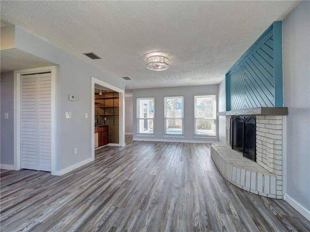 13801 Suntan Ave, Corpus Christi, TX 78418