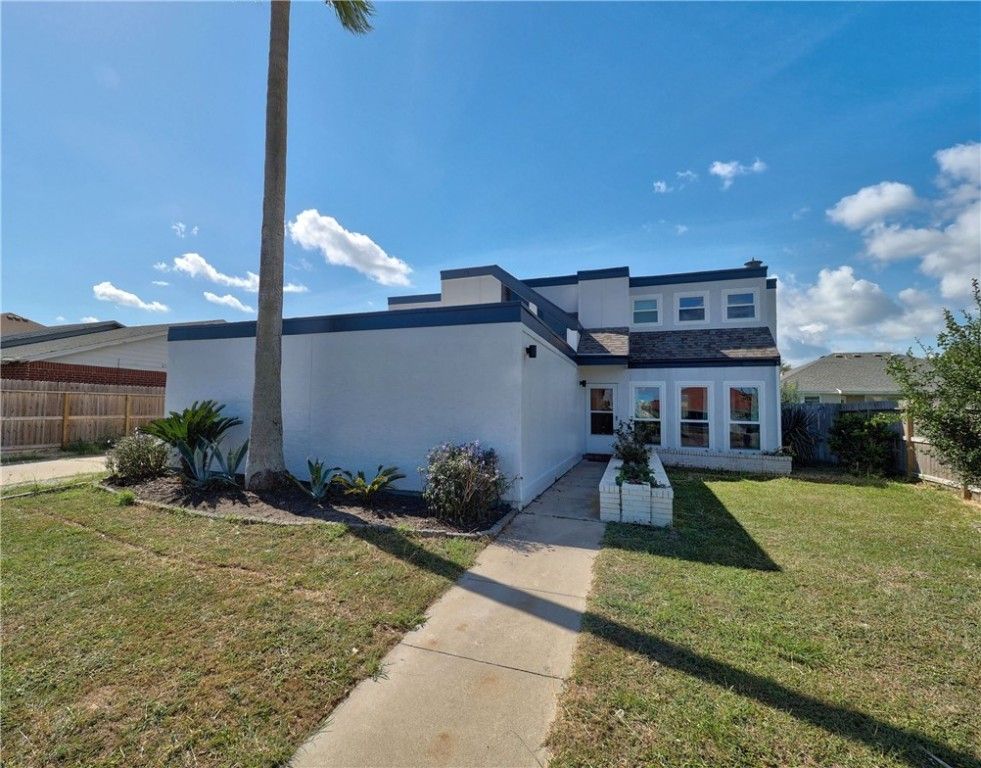 13801 Suntan Ave, Corpus Christi, TX 78418