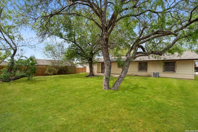 146 MOUNTAIN VALLEY ST, San Antonio, TX 78227