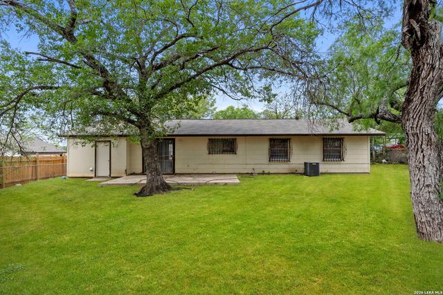 146 MOUNTAIN VALLEY ST, San Antonio, TX 78227