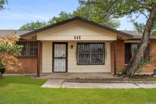146 MOUNTAIN VALLEY ST, San Antonio, TX 78227