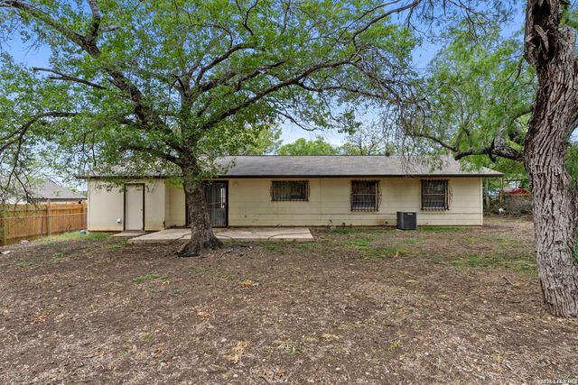 146 MOUNTAIN VALLEY ST, San Antonio, TX 78227