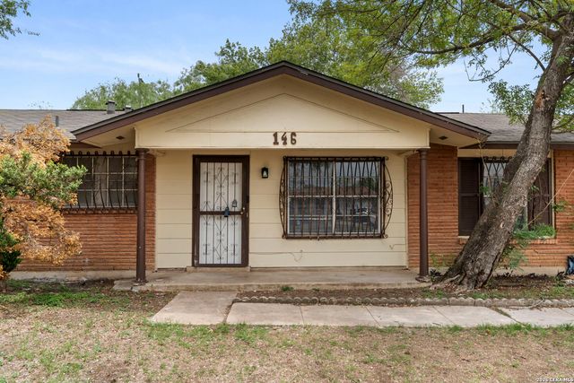 146 MOUNTAIN VALLEY ST, San Antonio, TX 78227