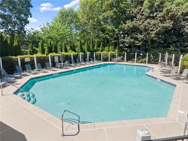 2000 Kilmington Square, Alpharetta, GA 30009