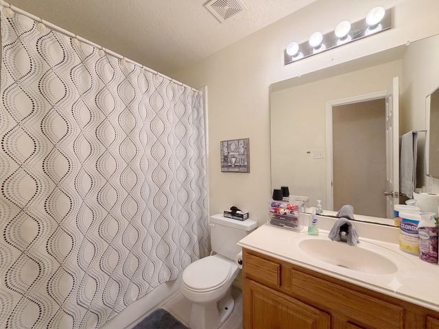 3823 Canton, Pearland, TX 77584