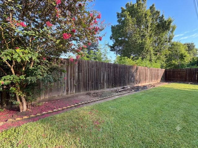 3823 Canton, Pearland, TX 77584