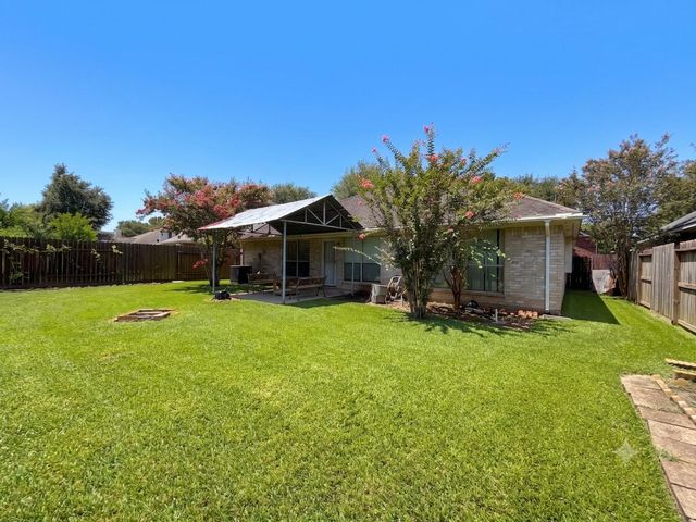 3823 Canton, Pearland, TX 77584