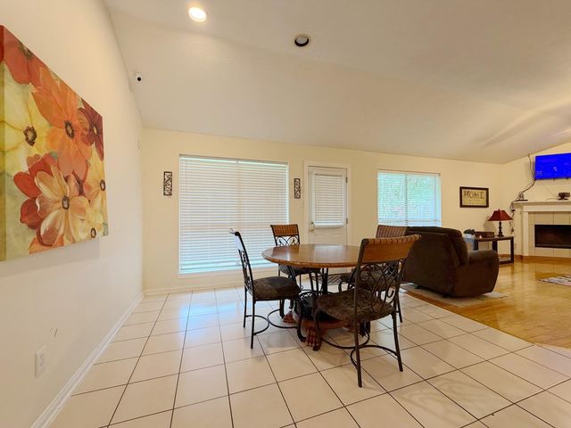 3823 Canton, Pearland, TX 77584