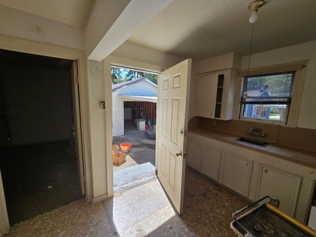110 Carter Street, Cleveland, TX 77327