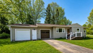 61 East Hadley Rd, Amherst, MA 01002