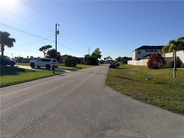 1422 SW 39th TER, Cape Coral, FL 33914