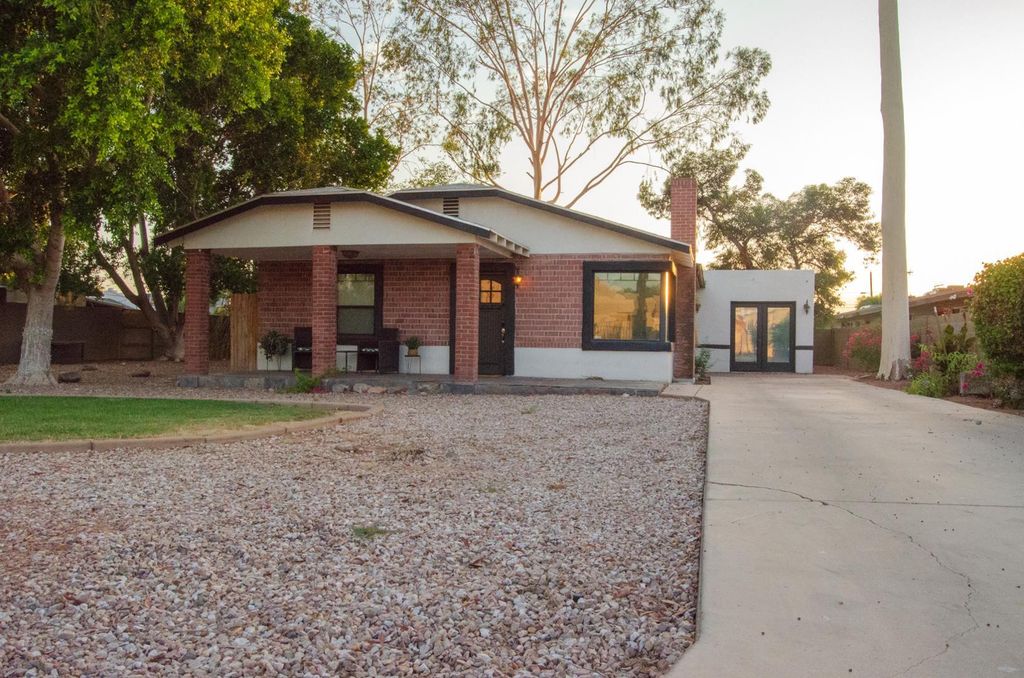 3202 N 37th Street, Phoenix, AZ 85018