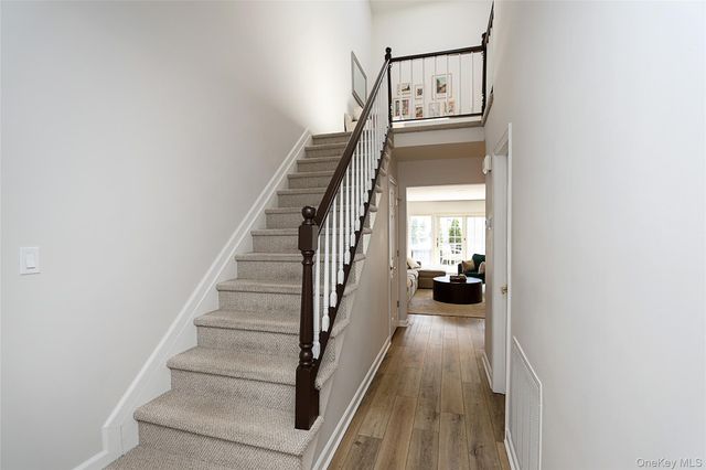 52 Holiday Drive 52, Woodbury, NY 11797