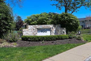 52 Holiday Drive 52, Woodbury, NY 11797