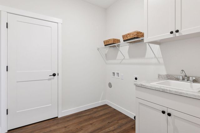 1172 Caneel Street, New Richmond, WI 54017