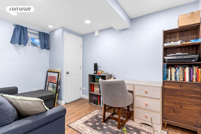 131 CROSSFIELD Avenue, New York City, NY 10312