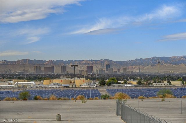 6531 Ozzie Harriet Avenue 102, Las Vegas, NV 89122