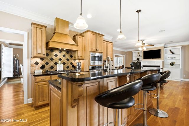 350 Laurel Valley Drive, Shallotte, NC 28470